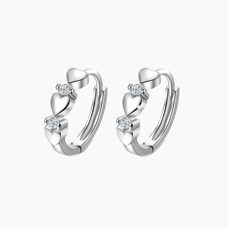 Lily motif earrings-Heart-shaped Zirconia Huggie Earrings For Women