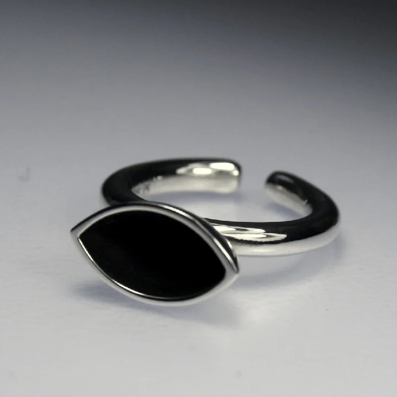 Flyer Ring