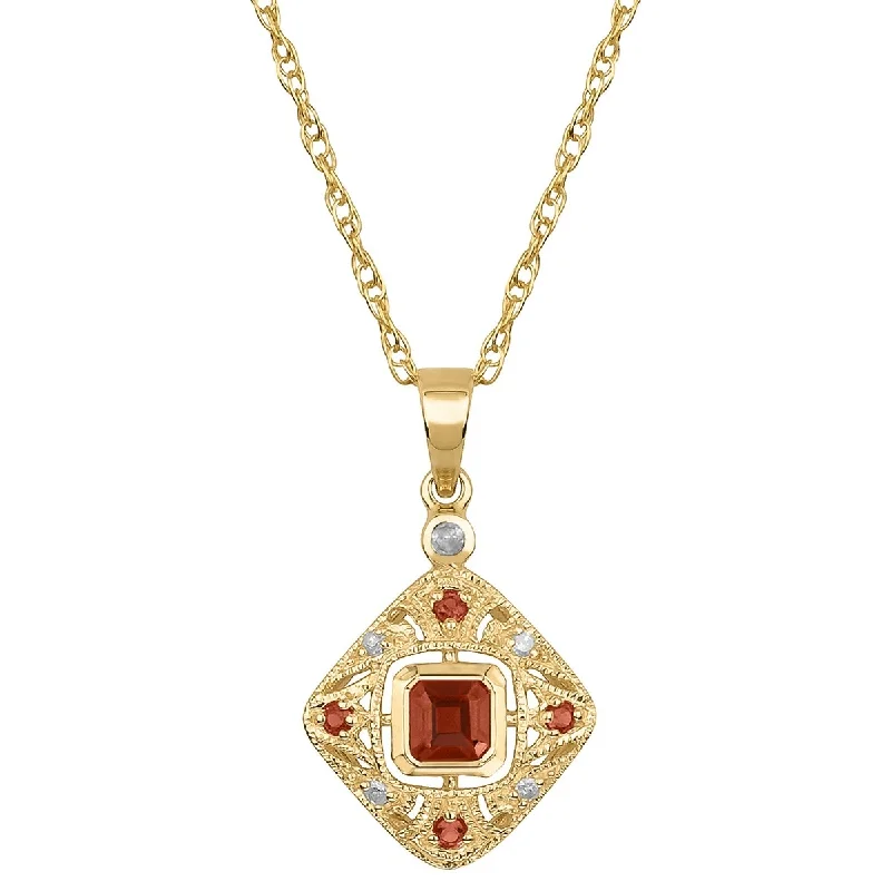 Luxe diamond necklaces-Viducci 10k Yellow Gold Vintage Style Genuine Garnet and Diamond Necklace