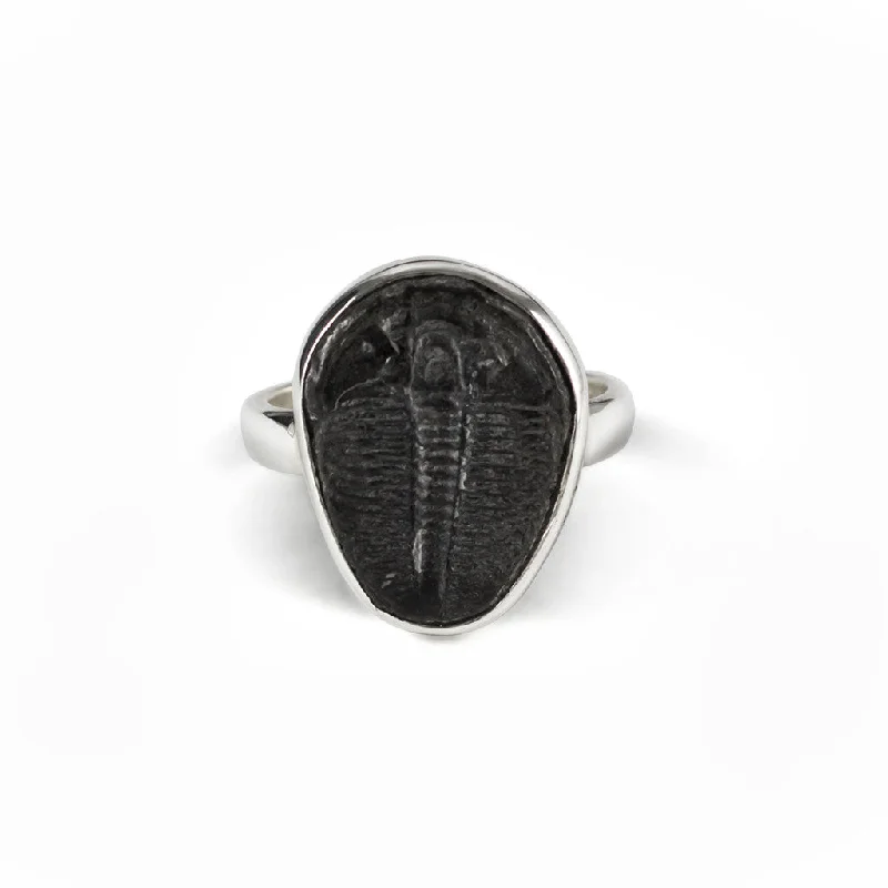 Trilobite Ring