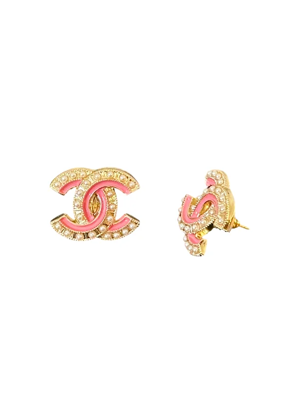 Surf motif earrings-CC Cutout Pink & Pearl Button Earrings