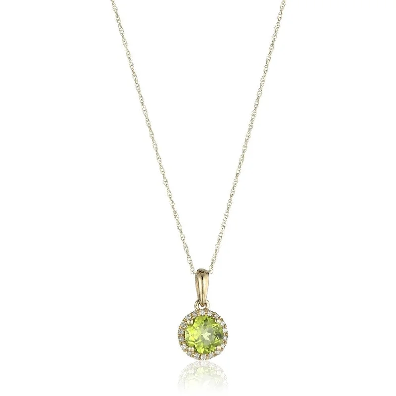 Vintage locket necklaces-10k Yellow Gold Peridot and Diamond Classic Princess Di Halo Pendant Necklace, 18"